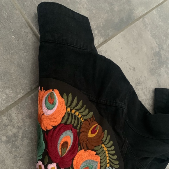 5 Star Rated New Bohemian Embroidered Denim Jean Jacket - Picture 10 of 17